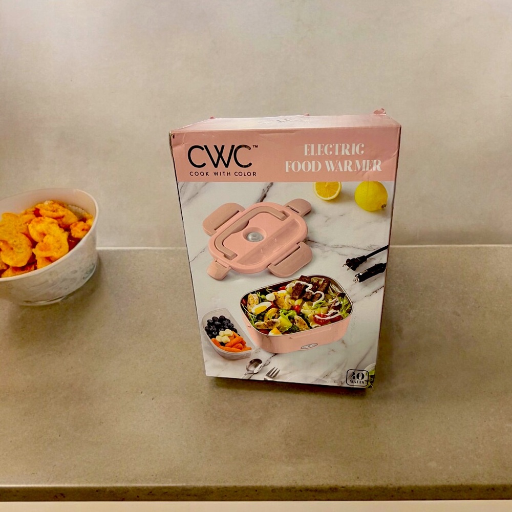 Great gift for any occasion!!CWC Cook with Color Pink Electronic Food Warmer